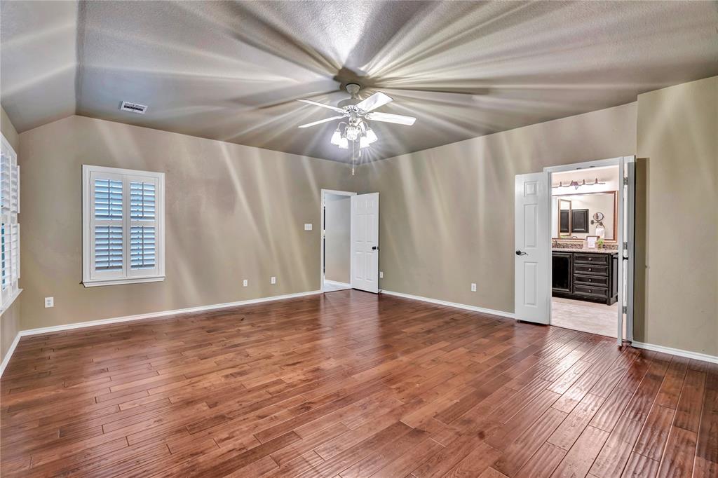 Huge primary bedroom with ensuite bathroom