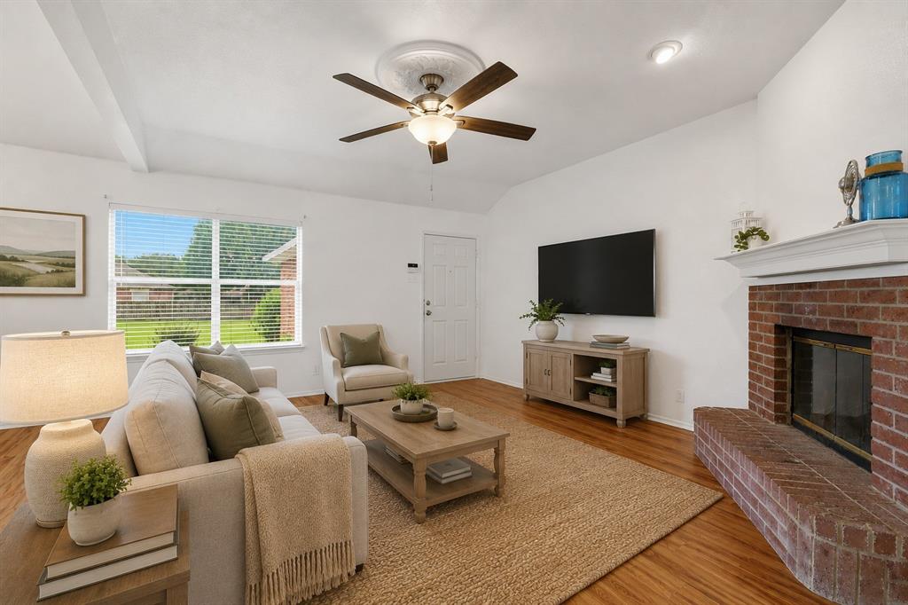 Living area with fireplace.*VIRTUALLY STAGED* Living area with fireplace.*VIRTUALLY STAGED*