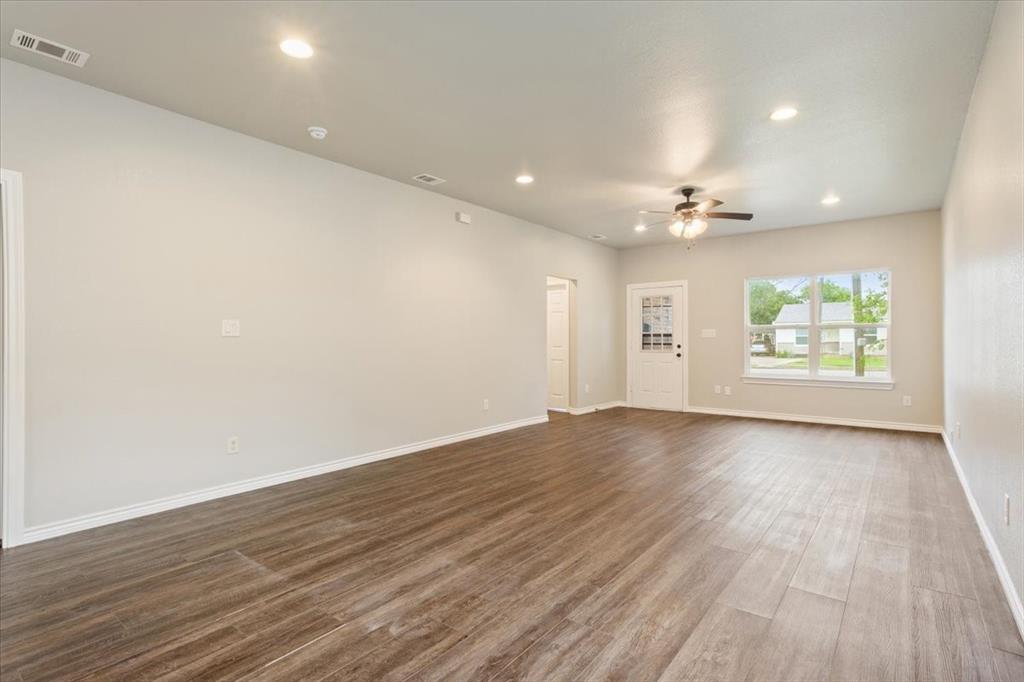 3525 N 24th Street, Waco, TX 76708 3525 N 24th Street, Waco, TX 76708