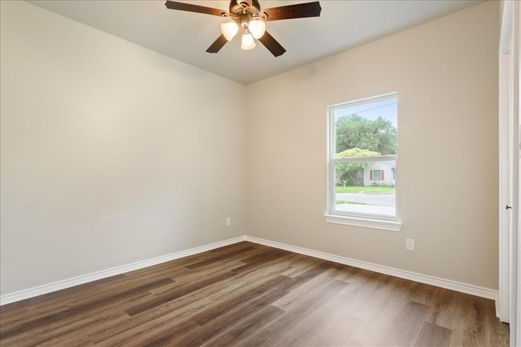 3525 N 24th Street, Waco, TX 76708