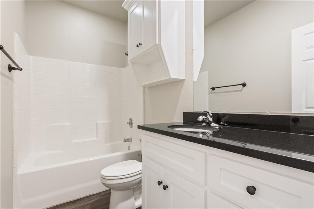 3525 N 24th Street, Waco, TX 76708