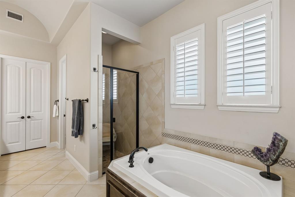 618 Forest Hill Drive, Murphy, TX 75094