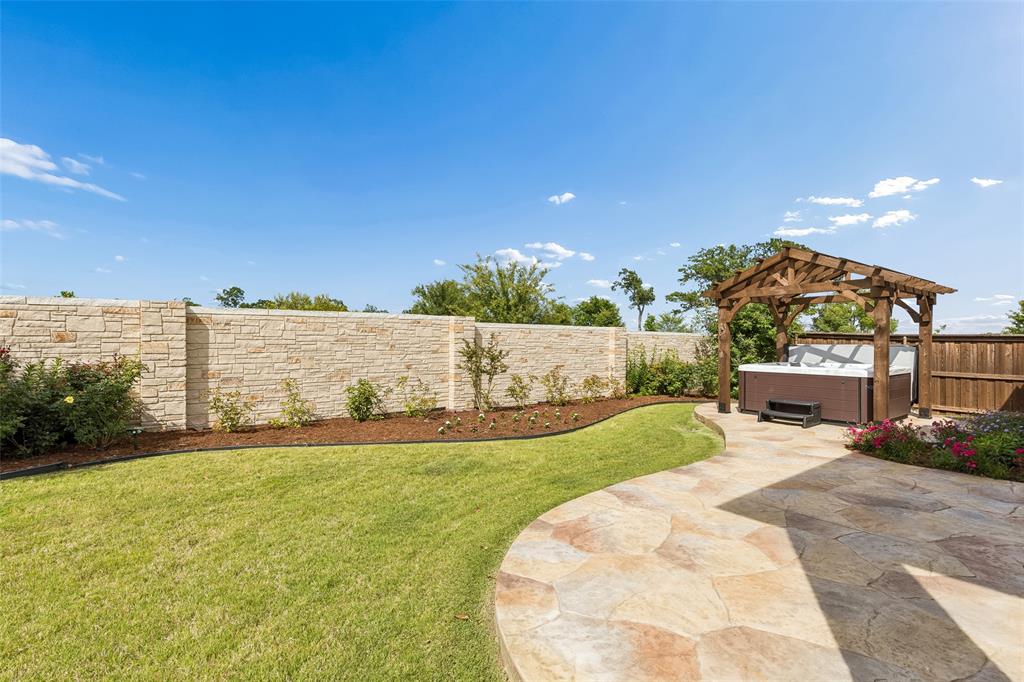 409 Calmwater Cove, McKinney, TX 75071