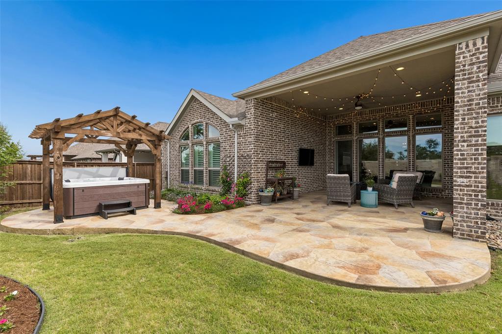 409 Calmwater Cove, McKinney, TX 75071