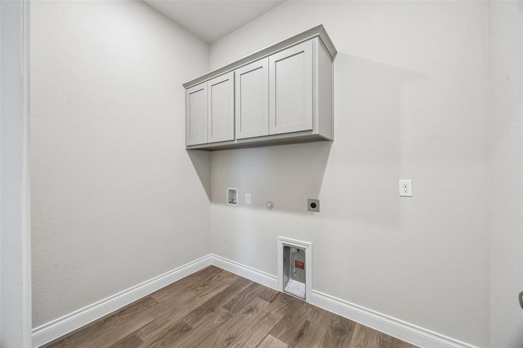 409 Calmwater Cove, McKinney, TX 75071