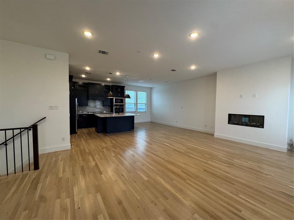 1221 Mark Place, Rowlett, TX 75088