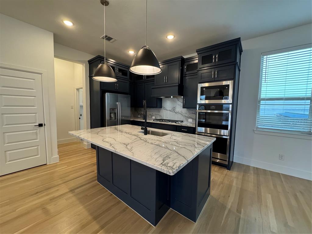 1221 Mark Place, Rowlett, TX 75088