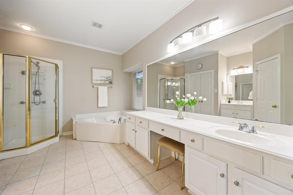1501 Weathered Wood Lane, Garland, TX 75040