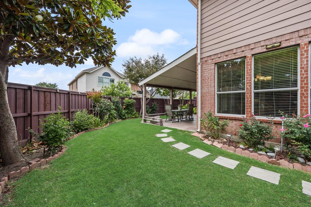 1501 Weathered Wood Lane, Garland, TX 75040