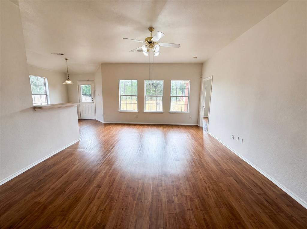 5432 Nuthatch Street, Dallas, TX 75236 5432 Nuthatch Street, Dallas, TX 75236