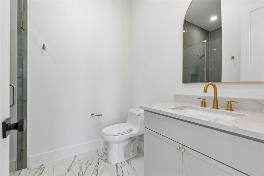 6402 Kenwood Avenue, Dallas, TX 75214