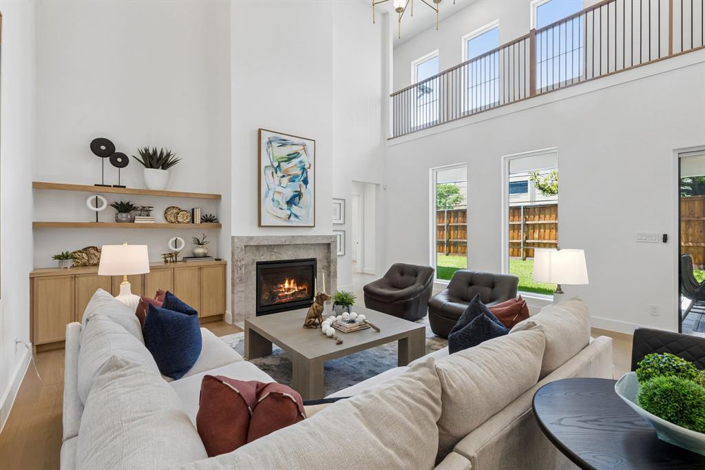 6402 Kenwood Avenue, Dallas, TX 75214