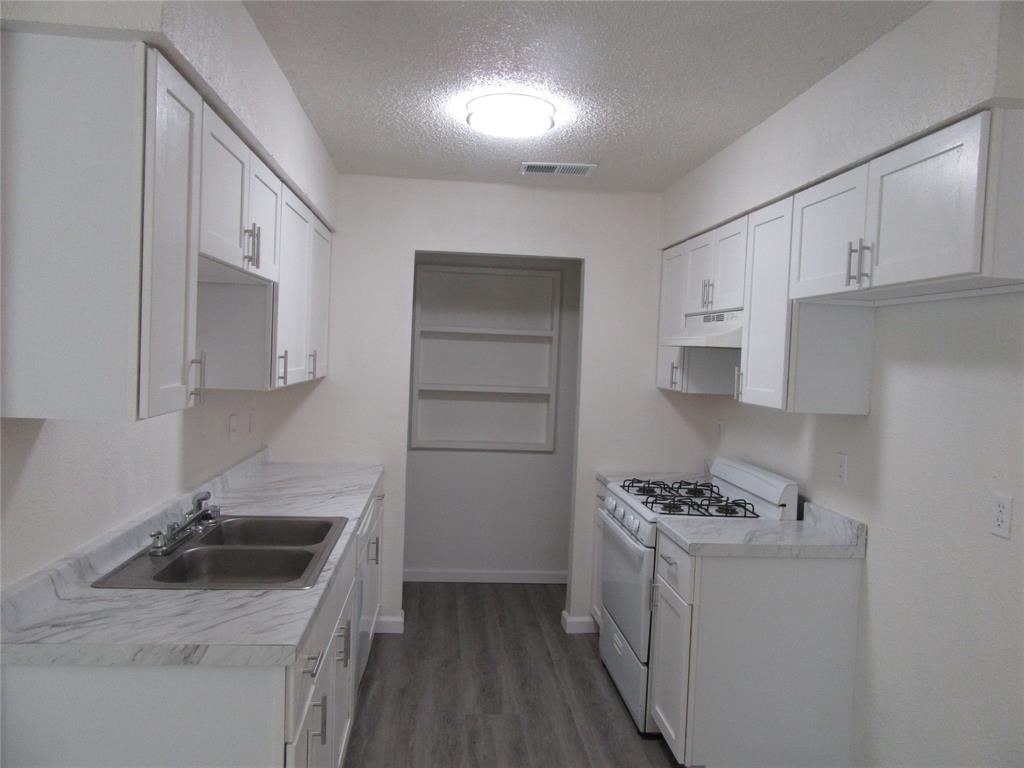 1336 Mill Stream Drive, Dallas, TX 75232