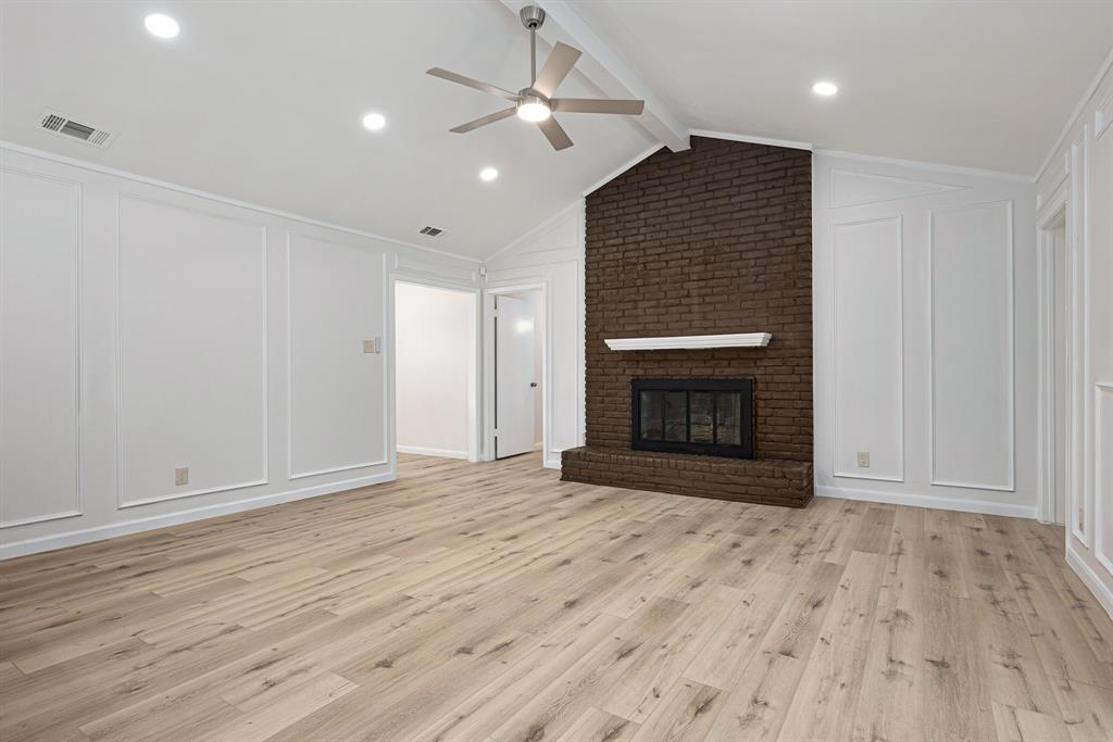 Vaulted ceiling featuring a ceiling fan with integrated lighting and recessed lighting Vaulted ceiling featuring a ceiling fan with integrated lighting and recessed lighting
