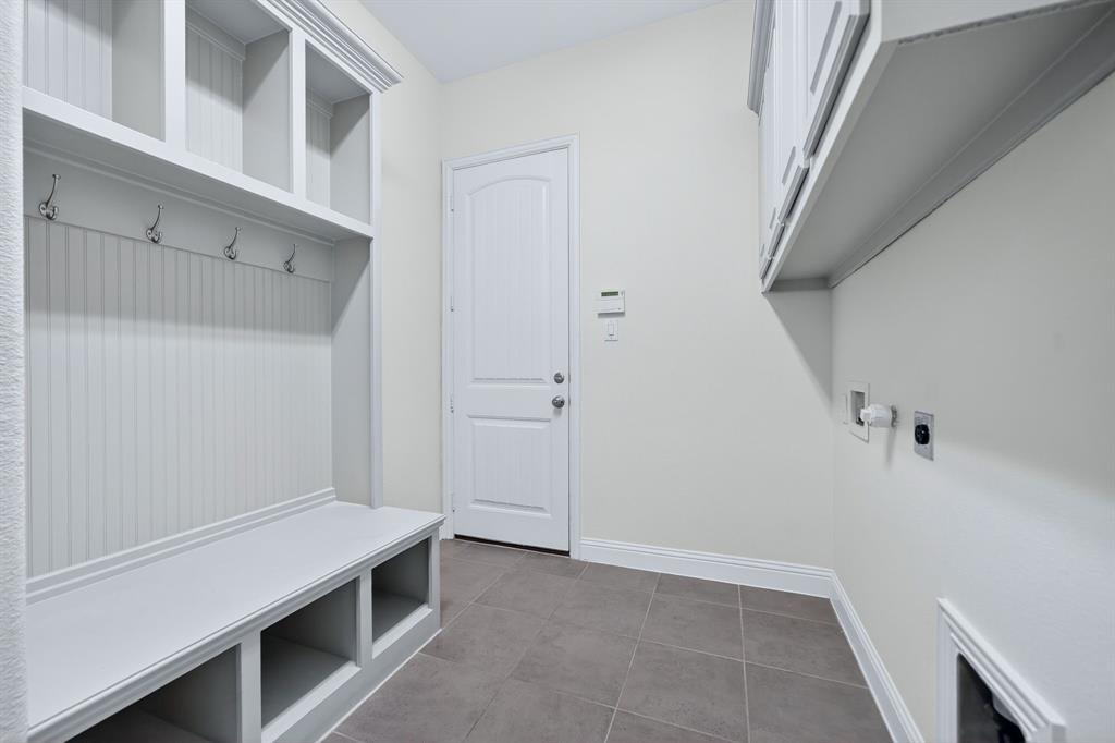 922 Amber Knoll Drive, Rockwall, TX 75087
