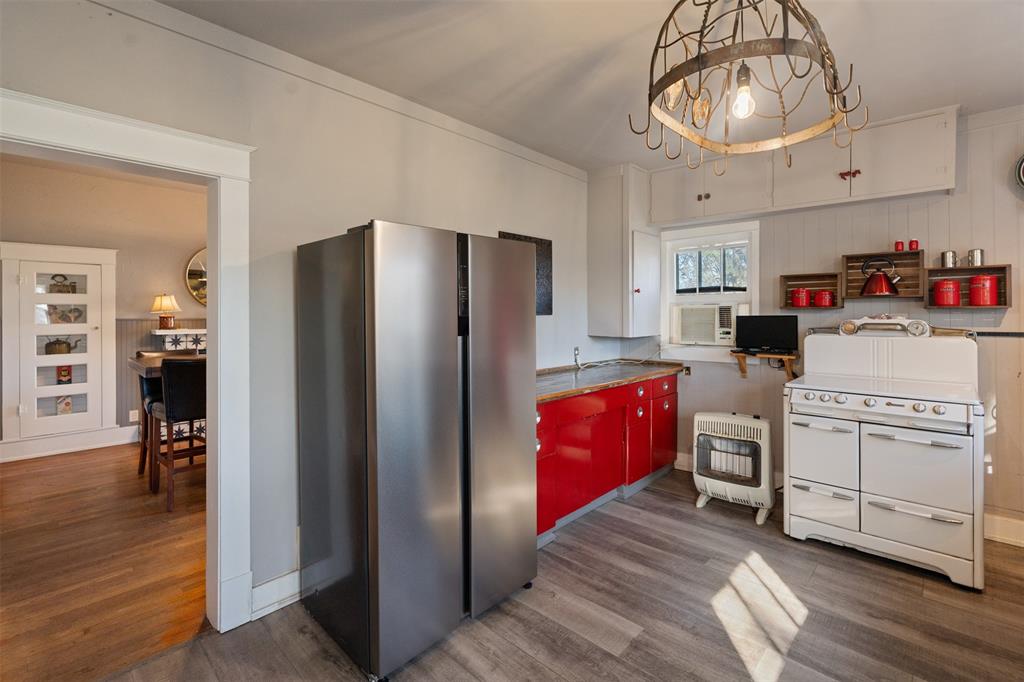 508 N Virginia Street, Terrell, TX 75160