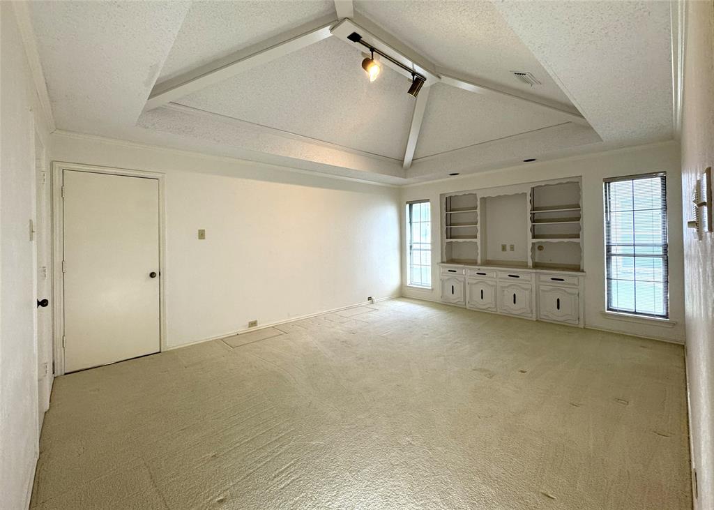 4220 Brooktree Lane, Dallas, TX 75287