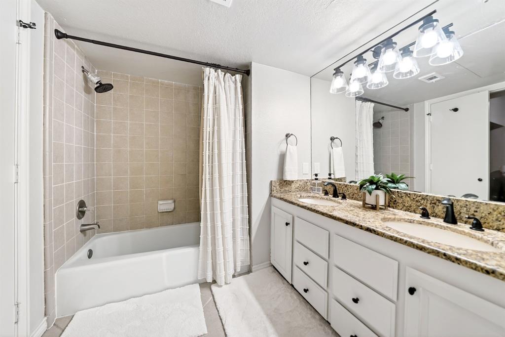 Bath with Shower