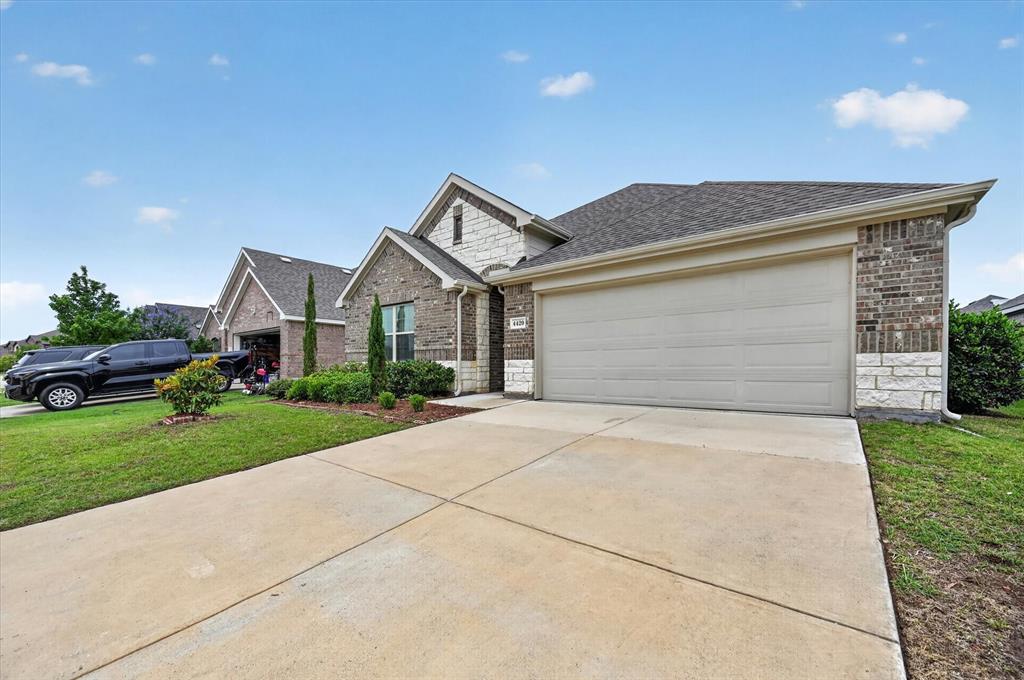 4420 Stockdale Lane, Forney, TX 75126