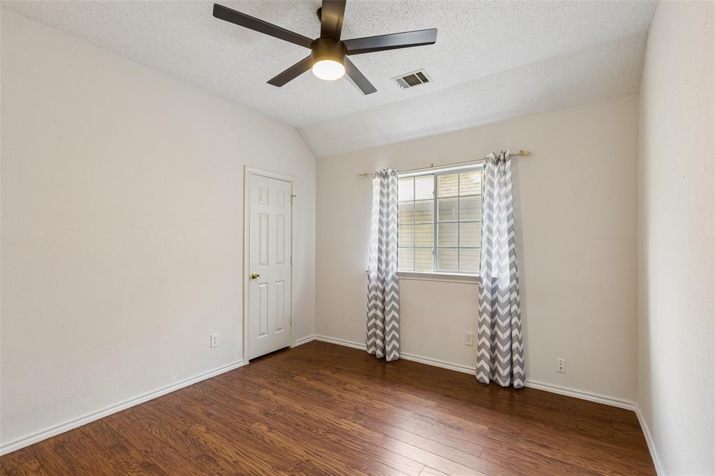 2212 Meadowstone Drive, Carrollton, TX 75006