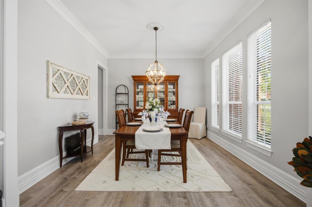 Ideal for hosting your family gatherings!