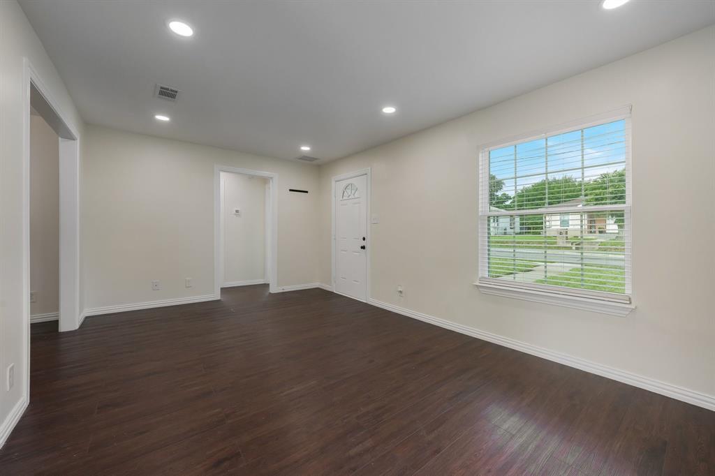 414 Avenue I, Dallas, TX 75203