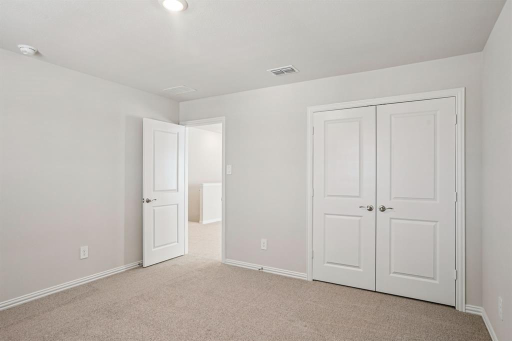 Photo is not of the actual home, but is an inspirational photo of builder’s model home and may depict options, furnishings, and/or decorator features that are not included.