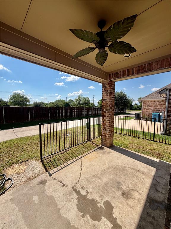 809 S Alamo Road, Rockwall, TX 75087