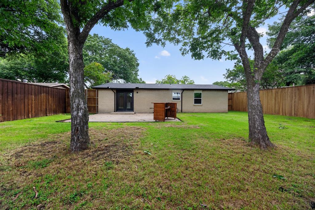 8617 Flicker Lane, Dallas, TX 75238