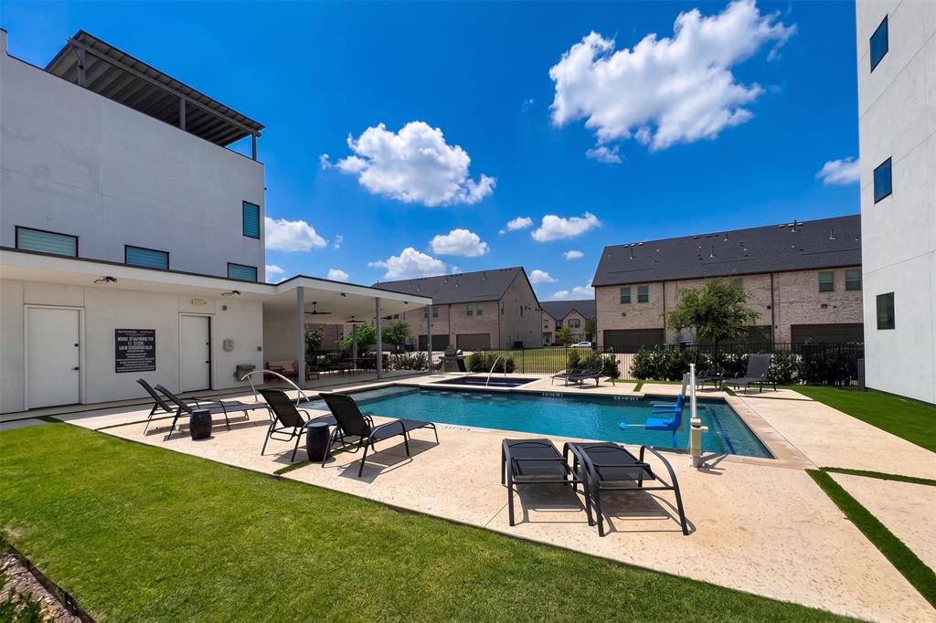 13001 Hutton Drive, #10, Farmers Branch, TX 75234