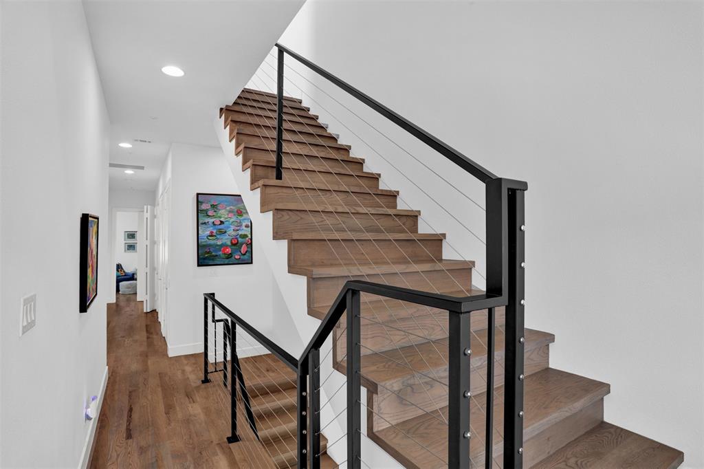 13001 Hutton Drive, #10, Farmers Branch, TX 75234