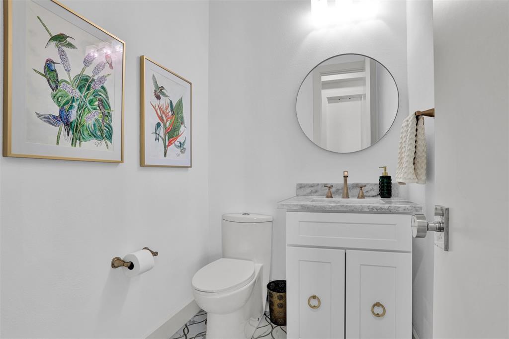 13001 Hutton Drive, #10, Farmers Branch, TX 75234