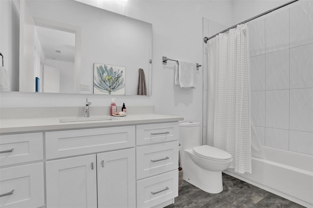 13001 Hutton Drive, #10, Farmers Branch, TX 75234