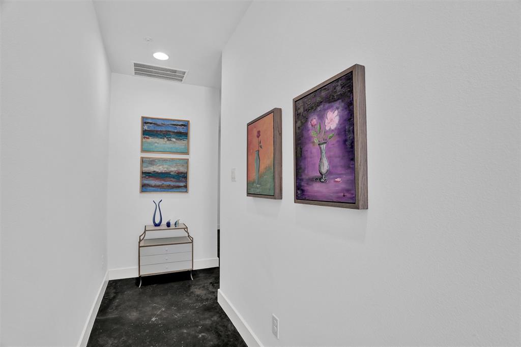 13001 Hutton Drive, #10, Farmers Branch, TX 75234 13001 Hutton Drive, #10, Farmers Branch, TX 75234