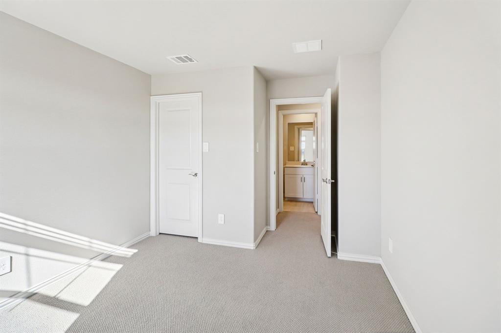 Photo is not of the actual home, but is an inspirational photo of builder’s model home and may depict options, furnishings, and/or decorator features that are not included.
