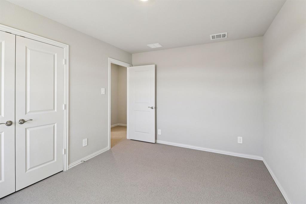 Photo is not of the actual home, but is an inspirational photo of builder’s model home and may depict options, furnishings, and/or decorator features that are not included.