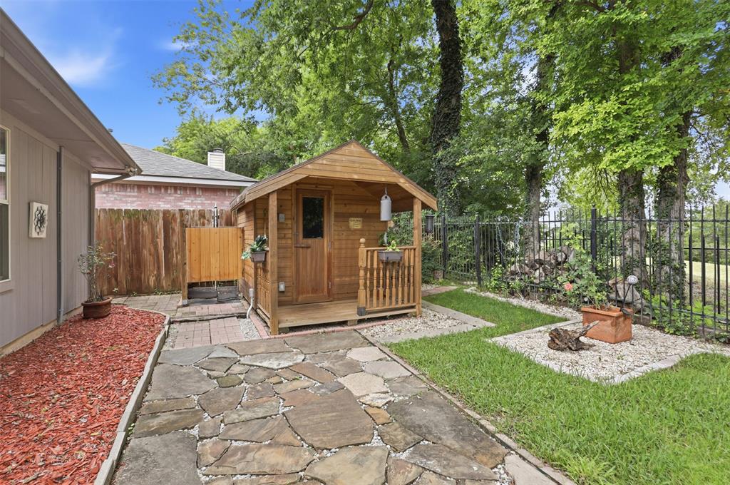 3209 Kingsbury Drive, McKinney, TX 75069