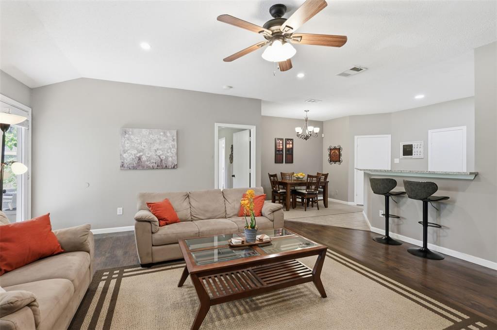 3209 Kingsbury Drive, McKinney, TX 75069 3209 Kingsbury Drive, McKinney, TX 75069