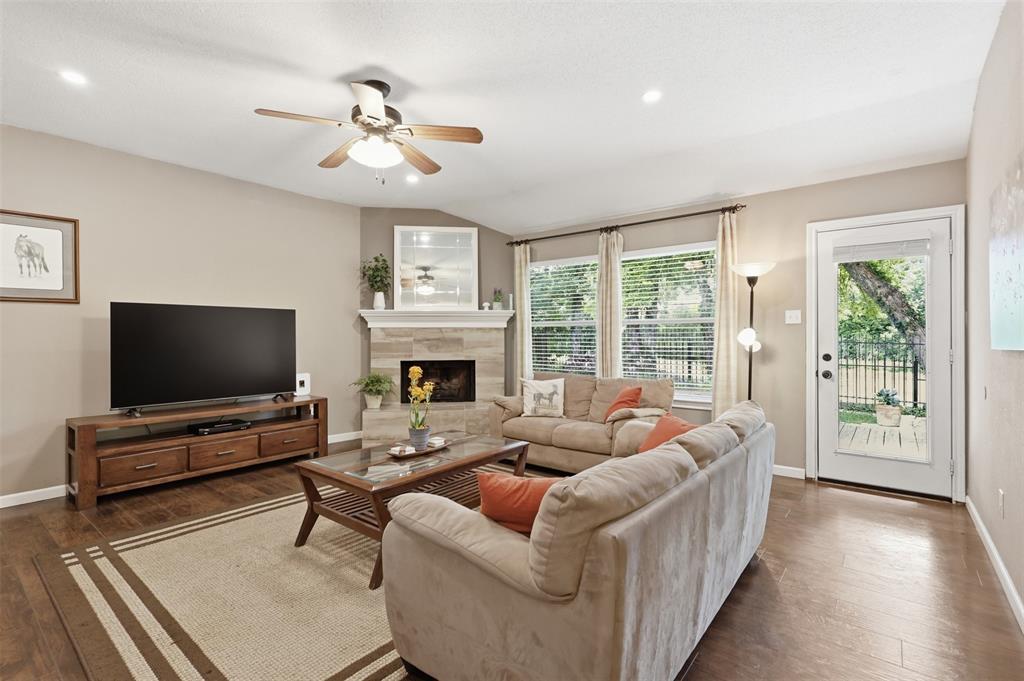 3209 Kingsbury Drive, McKinney, TX 75069 3209 Kingsbury Drive, McKinney, TX 75069