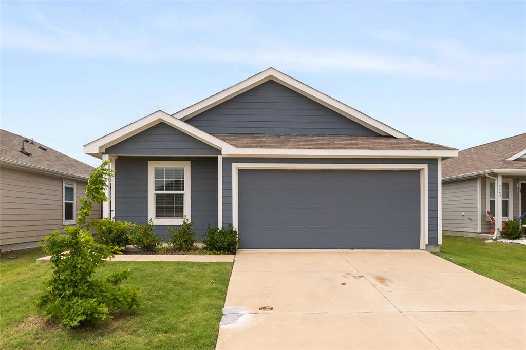 5646 Bristle Leaf Drive, Princeton, TX 75407