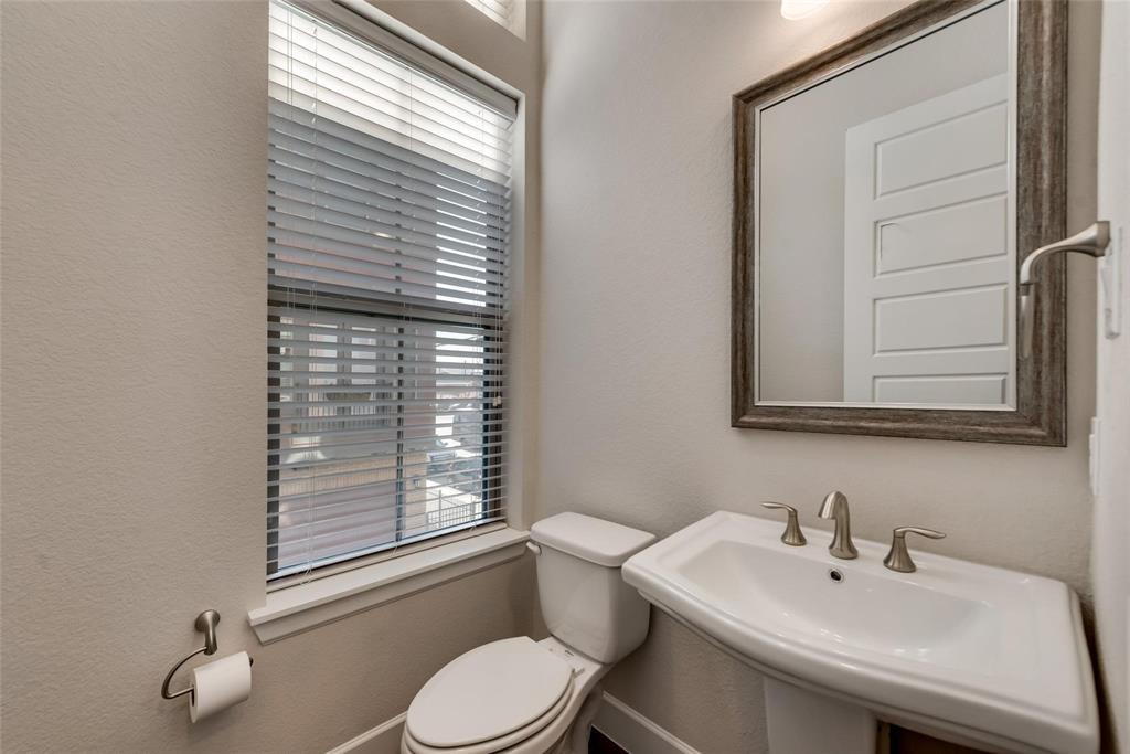 1310 Branchwood Place, Dallas, TX 75215