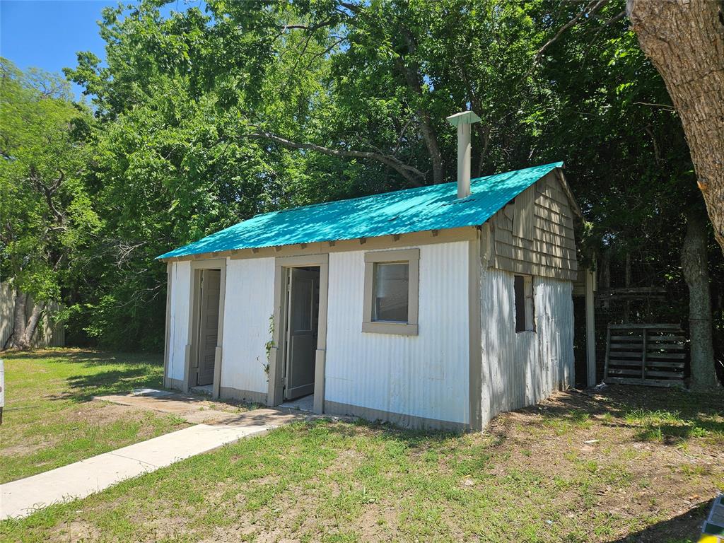 234 E FORK Road, Sunnyvale, TX 75182