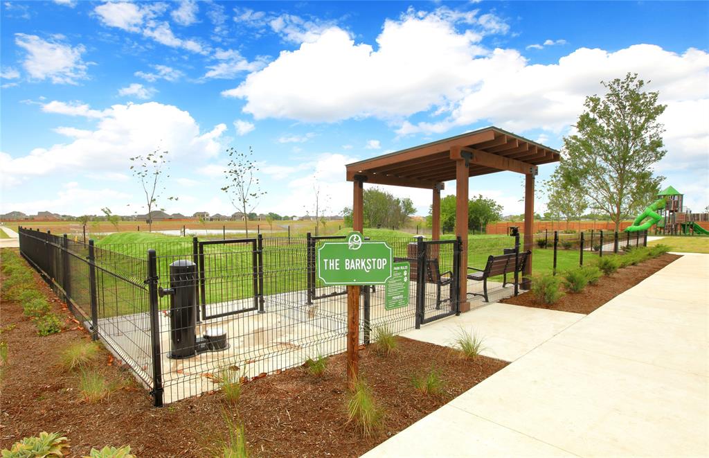 Community Bark Stop