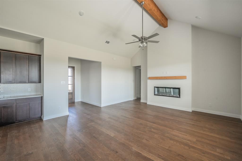 10610 Winter Wheat Lane, Venus, TX 76084