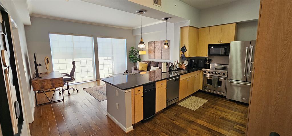 3225 Turtle Creek Boulevard, #1610, Dallas, TX 75219