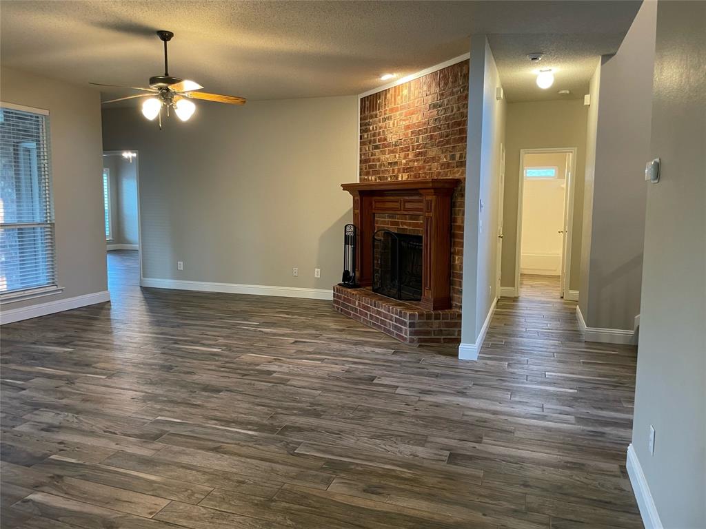 1614 N Timber Brook Drive, Wylie, TX 75098