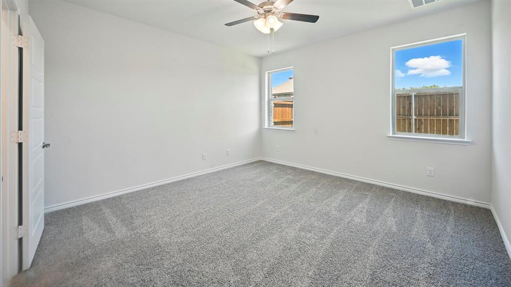 1207 Silent Peak Drive, Princeton, TX 75407