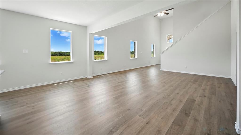 1207 Silent Peak Drive, Princeton, TX 75407