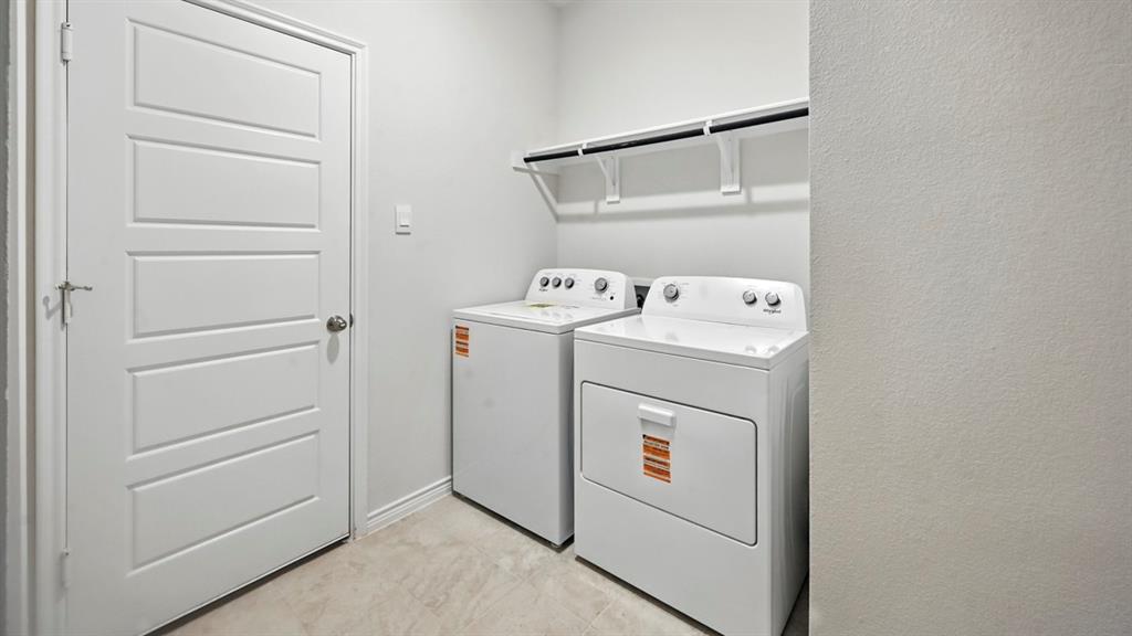 1207 Silent Peak Drive, Princeton, TX 75407