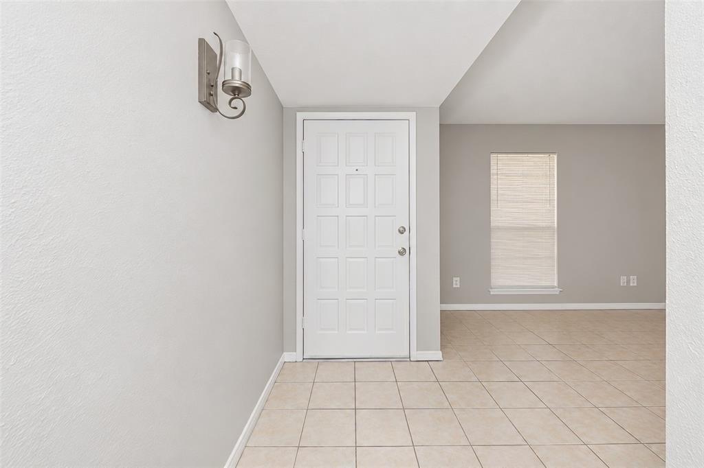 1204 W Spring Creek Parkway, Plano, TX 75023 1204 W Spring Creek Parkway, Plano, TX 75023